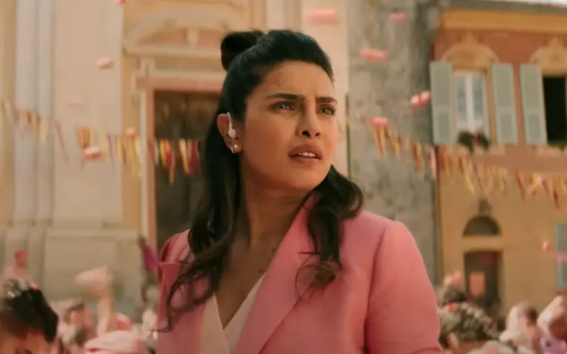 Priyanka Chopra Jonas as Noel Bisset (MI6 Agent)