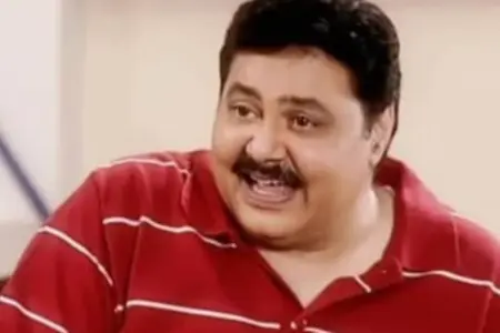 Satish Shah as Indravadan in Sarabhai vs Sarabhai